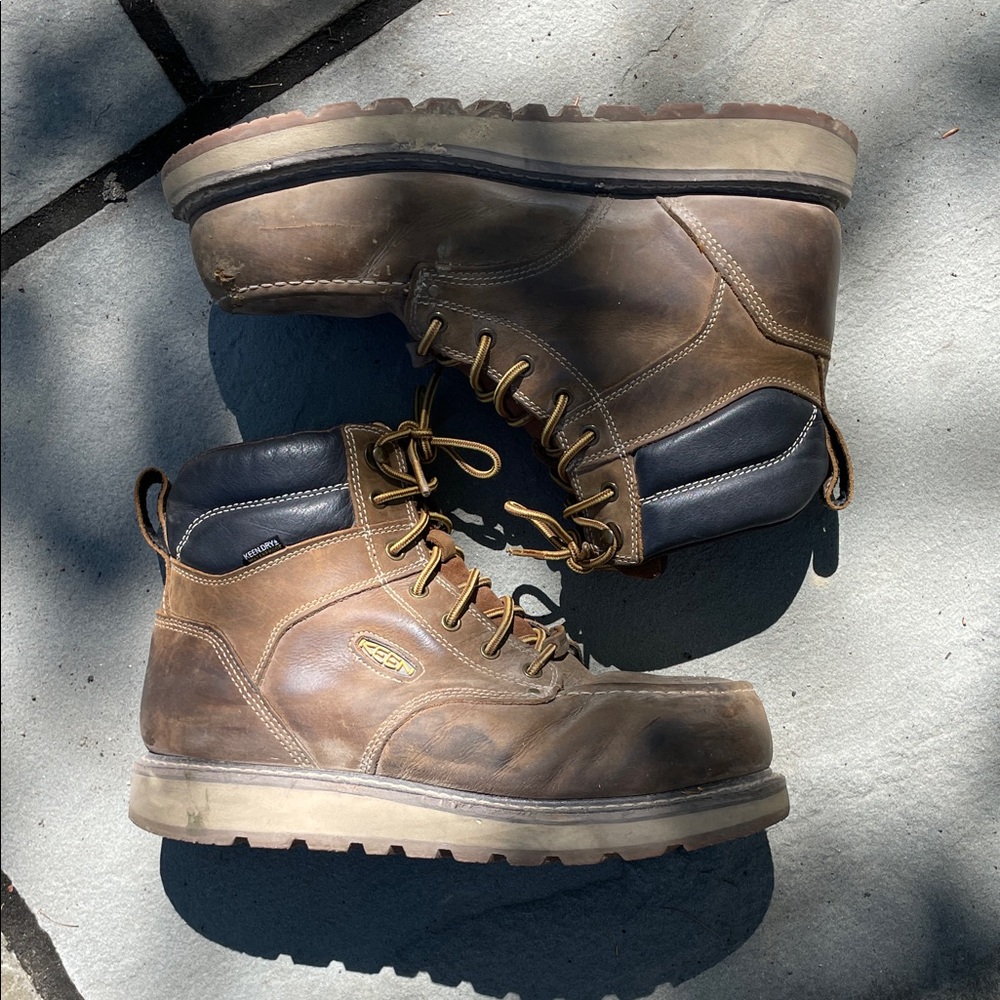 Keen Men's Cincinnati 6" Waterproof Boot (Carbon Toe)